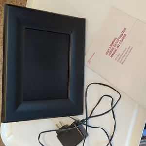 Digital Photo Frame